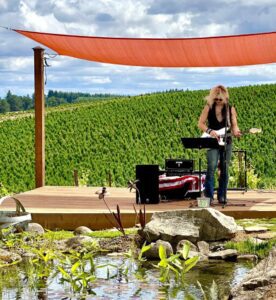 Father's Day with Sammy D @ Trinity Vineyards | Salem | Oregon | United States